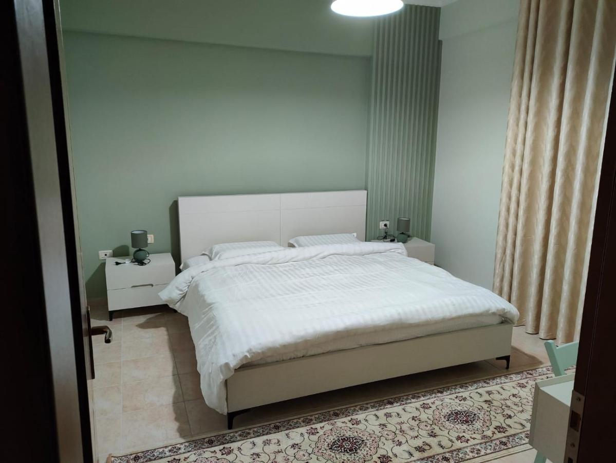 City Center Apartment Berati Exterior foto