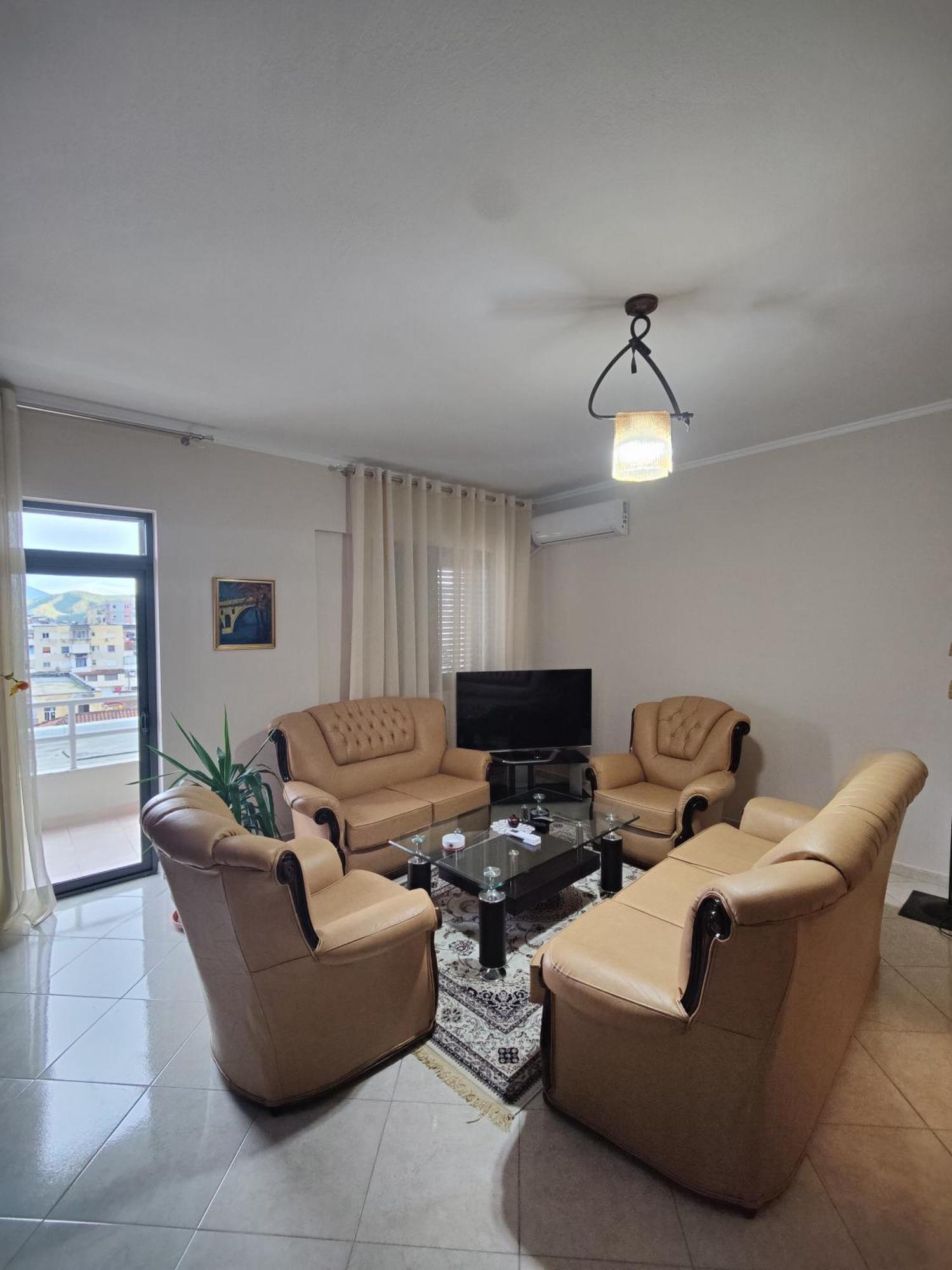 City Center Apartment Berati Exterior foto